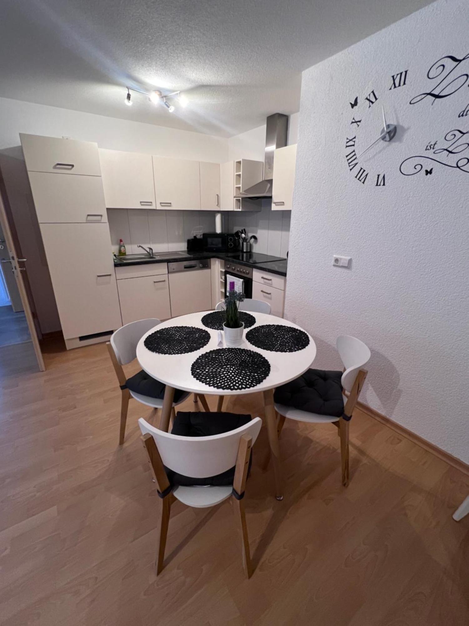 Ferienwohnung Wujan Herbolzheim Luaran gambar